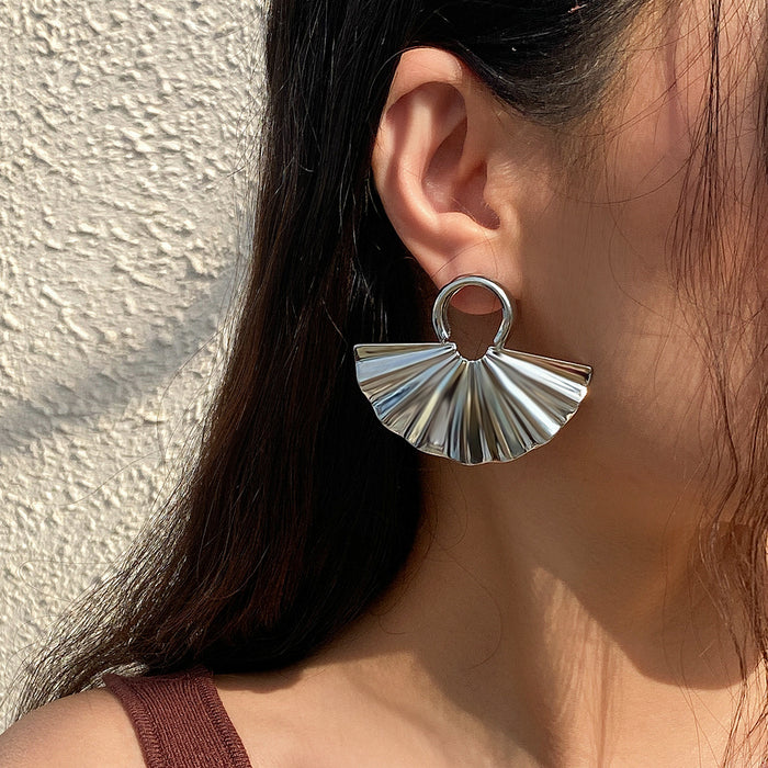 Punk Metal Style Ginkgo Leaf Earrings Women's Trendy Simple Leaf Earrings