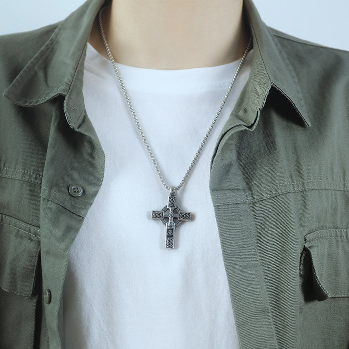 Retro niche design cross pendant hip hop street titanium steel necklace for men