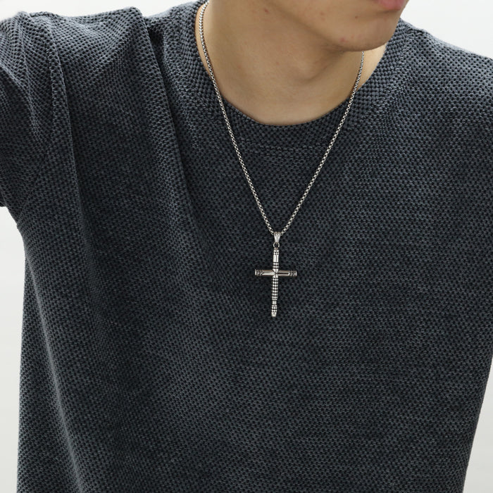 Fashion new men's titanium steel cross pendant personalized retro stainless steel punk necklace