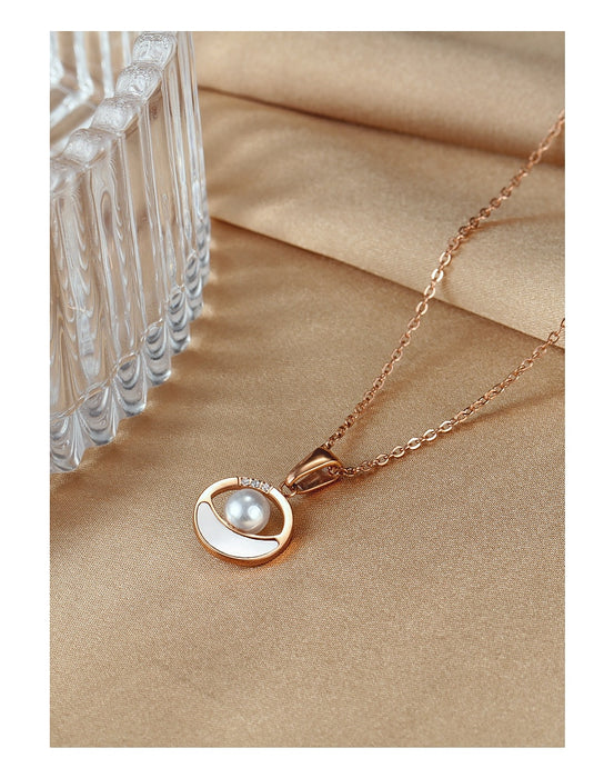 Women Chain Necklace Rose Gold Pearl Shell Clavicle Chain Stainless Steel Design  Necklaces Fashion Jewelry