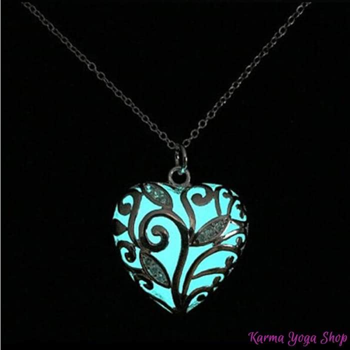 Necklace "Illuminated heart"